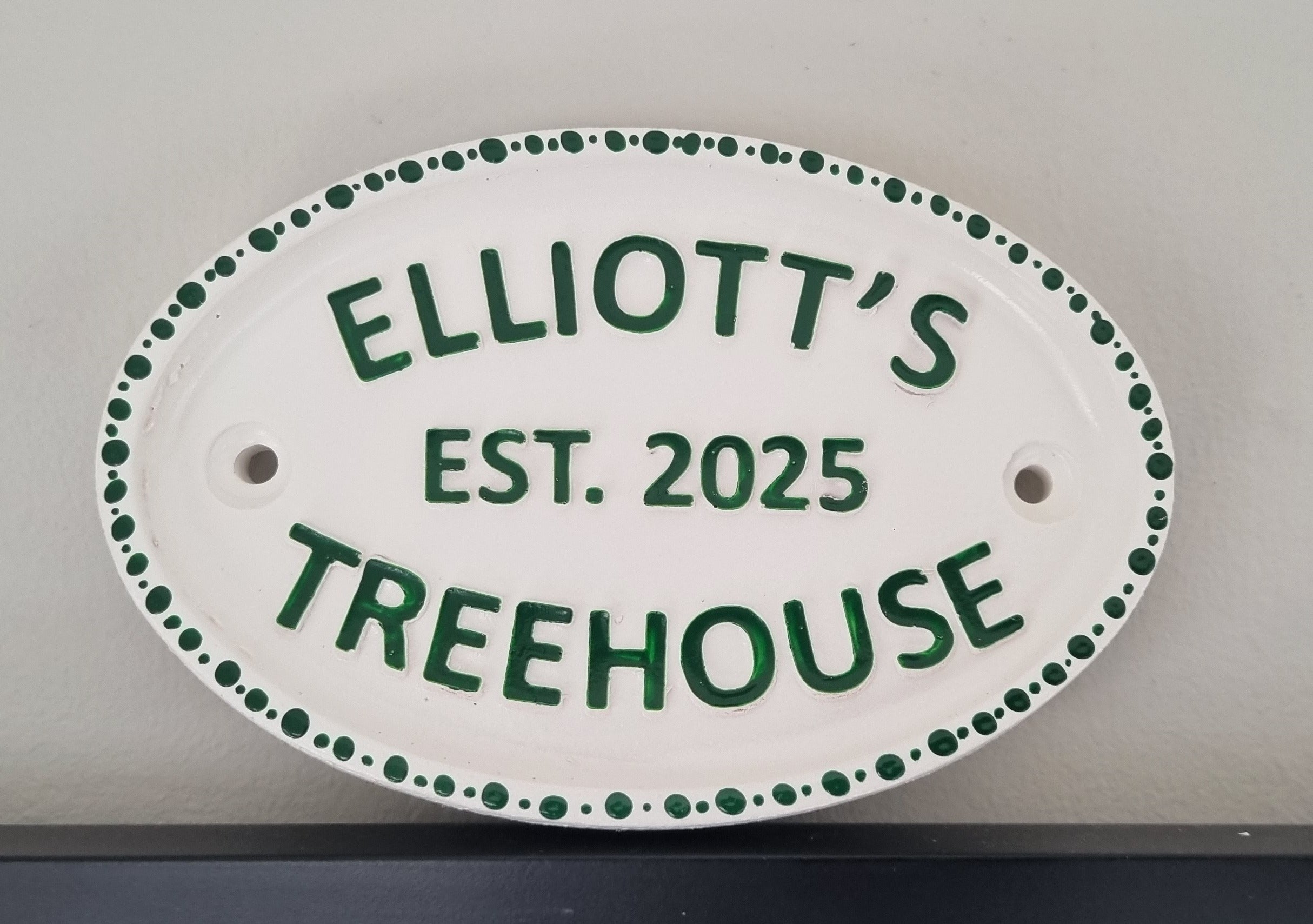 Oval Playhouse Sign 125mm x 90mm